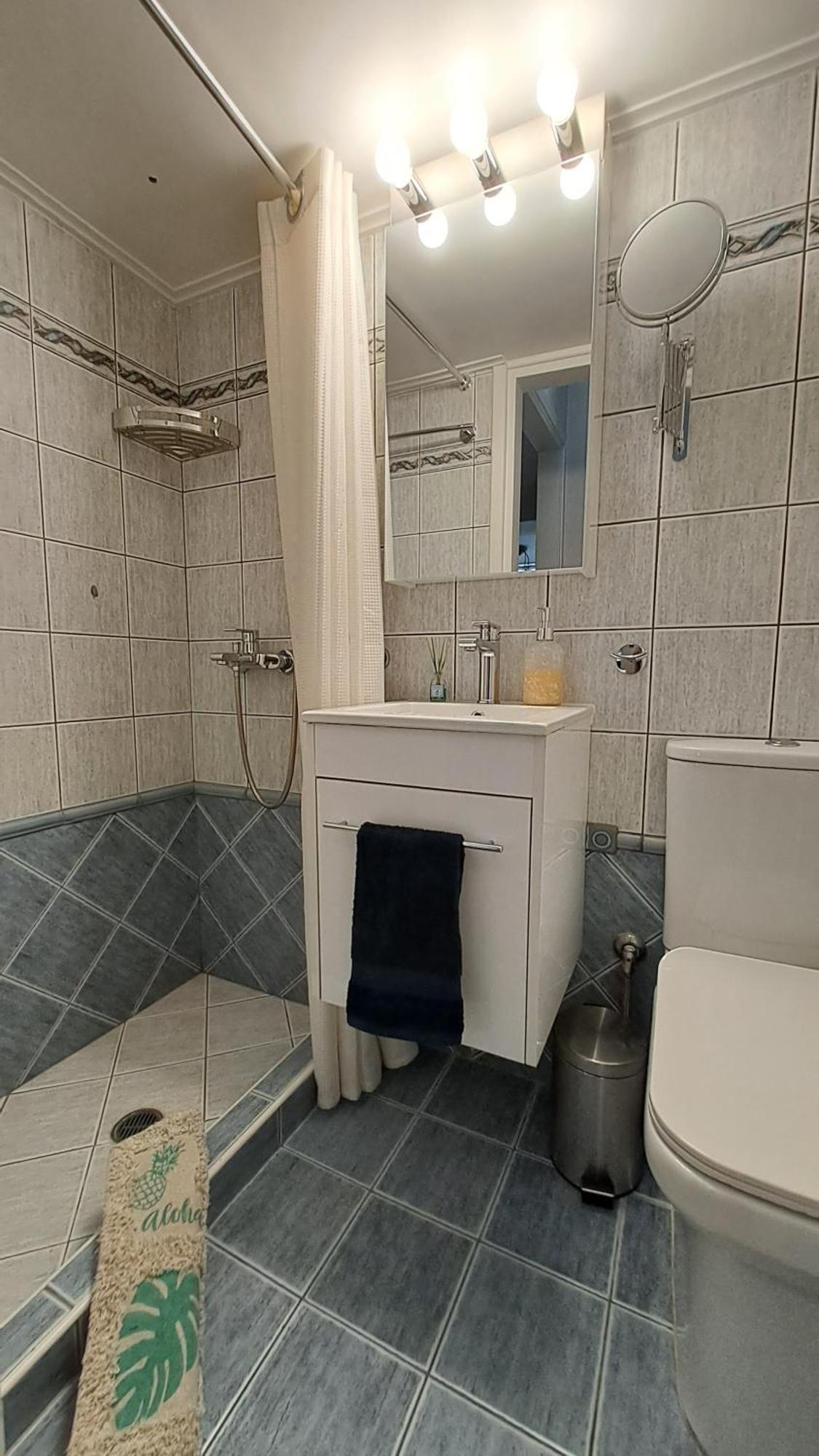 Tomis Sea View Apartment Pireusz Kültér fotó